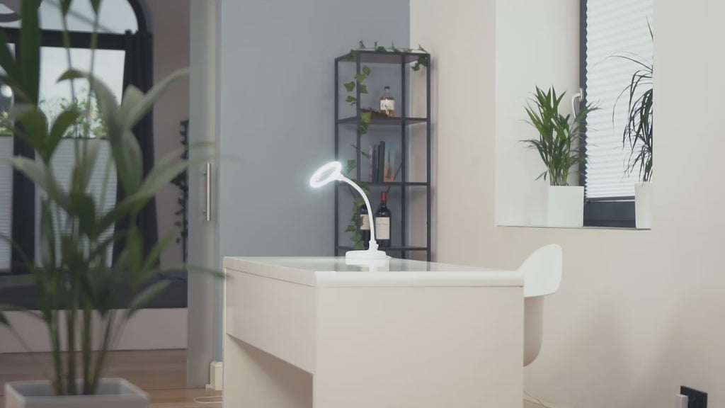 Lumeno 680X LED Klemmleuchte mit 30 SMD-LEDs, 6 Watt und 550 Lumen